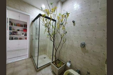 Casa à venda com 904m², 6 quartos e 6 vagas