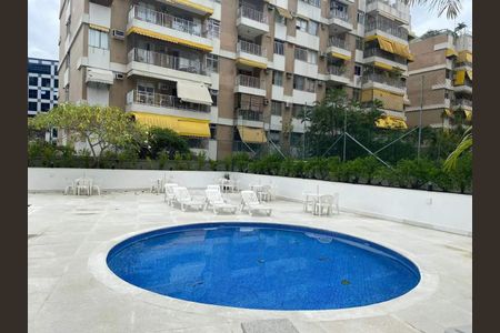 Apartamento à venda com 133m², 2 quartos e 1 vaga