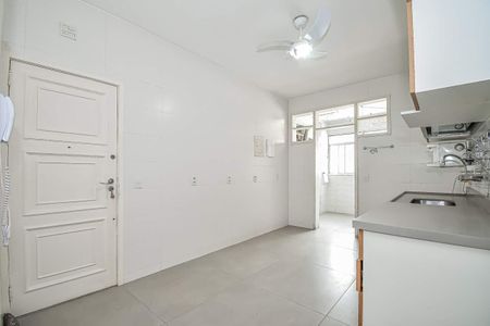 Apartamento à venda com 153m², 4 quartos e 1 vaga