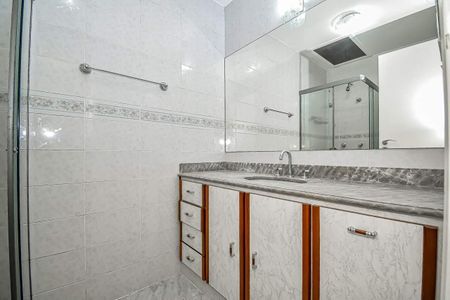 Apartamento à venda com 153m², 4 quartos e 1 vaga