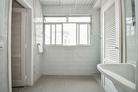 Apartamento à venda com 153m², 4 quartos e 1 vaga