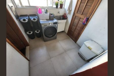 Apartamento à venda com 153m², 4 quartos e 1 vaga