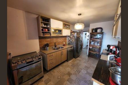 Apartamento à venda com 153m², 4 quartos e 1 vaga