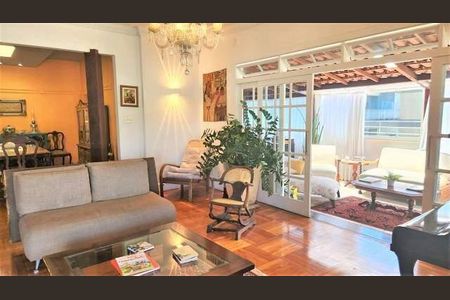 Apartamento à venda com 442m², 4 quartos e 2 vagas