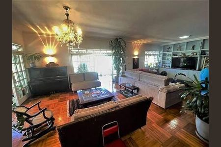 Apartamento à venda com 442m², 4 quartos e 2 vagas