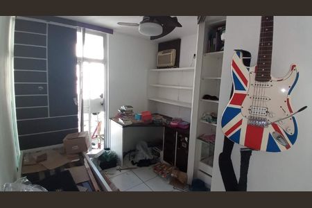 Apartamento à venda com 90m², 2 quartos e 1 vaga