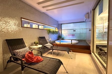 Apartamento à venda com 123m², 3 quartos e 2 vagas Apartamento à venda com 123m², 3 quartos e 2 vagasÁrea comum