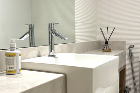 Apartamento à venda com 123m², 3 quartos e 2 vagas Apartamento à venda com 123m², 3 quartos e 2 vagasLavabo