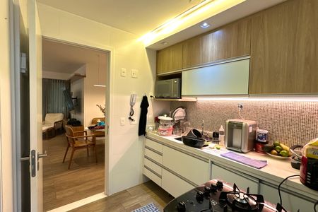 Apartamento à venda com 123m², 3 quartos e 2 vagas Apartamento à venda com 123m², 3 quartos e 2 vagasCozinha