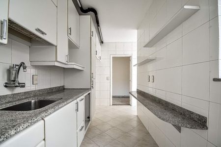Apartamento à venda com 150m², 3 quartos e 1 vaga