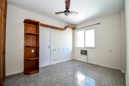 Apartamento à venda com 150m², 3 quartos e 1 vaga