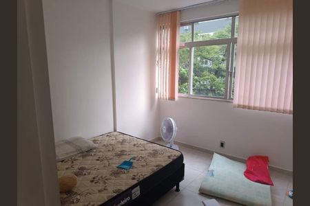 Apartamento à venda com 100m², 3 quartos e sem vaga