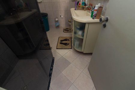 Apartamento à venda com 120m², 2 quartos e sem vaga Apartamento à venda com 120m², 2 quartos e sem vagaBanheiro Social