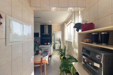 Apartamento à venda com 120m², 2 quartos e sem vaga Apartamento à venda com 120m², 2 quartos e sem vagaCozinha