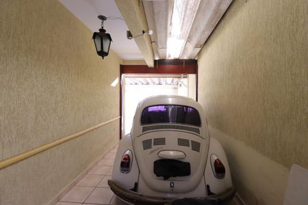 Casa à venda com 220m², 3 quartos e 2 vagasGaragem