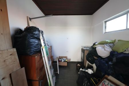 Apartamento para alugar com 220m², 5 quartos e 2 vagasQuarto