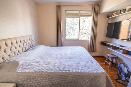 Apartamento à venda com 96m², 3 quartos e 3 vagas Apartamento à venda com 96m², 3 quartos e 3 vagas Suite