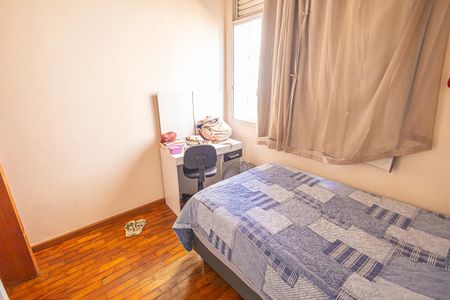 Apartamento à venda com 96m², 3 quartos e 3 vagas Apartamento à venda com 96m², 3 quartos e 3 vagasQuarto 2