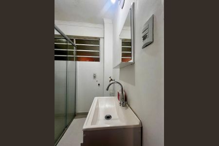 Studio à venda com 36m², 1 quarto e sem vaga Studio à venda com 36m², 1 quarto e sem vagaBanheiro