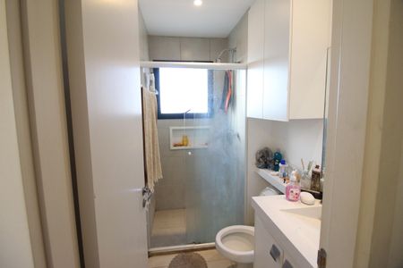 Apartamento à venda com 62m², 2 quartos e 1 vagaBanheiro da Suíte 1