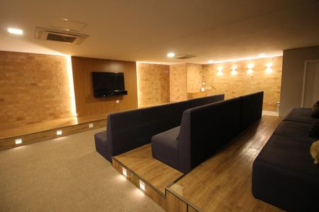 Apartamento à venda com 62m², 2 quartos e 1 vagaÁrea comum - Cinema