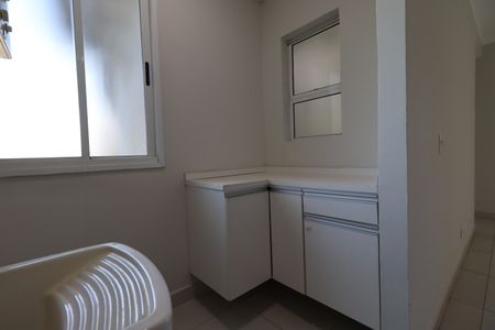 Apartamento para alugar com 101m², 4 quartos e 2 vagasÁrea de Serviço