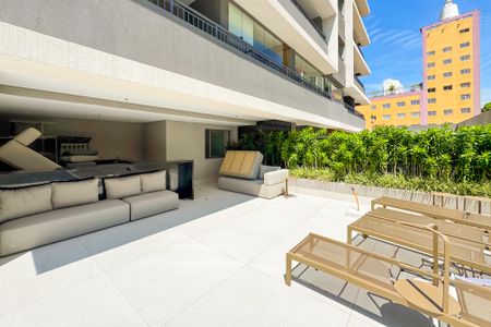 Studio à venda com 25m², 1 quarto e sem vaga Studio à venda com 25m², 1 quarto e sem vagaÁrea comum - Piscina