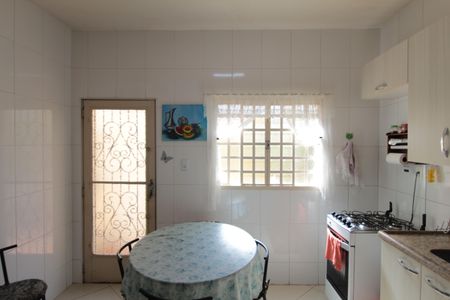 Casa para alugar com 447m², 5 quartos e 3 vagasCasa 1 | Cozinha