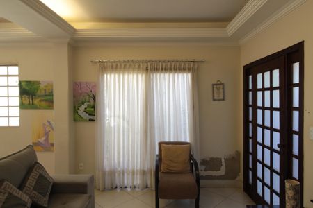 Casa para alugar com 447m², 5 quartos e 3 vagasCasa 1 | Sala