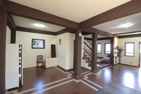 Casa para alugar com 447m², 5 quartos e 3 vagasCasa 2 | Sala