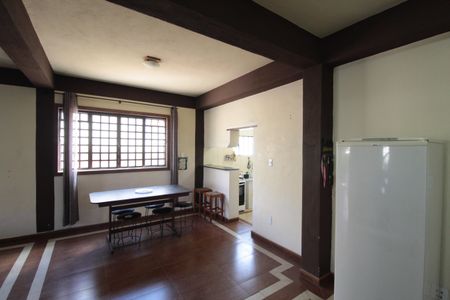 Casa para alugar com 447m², 5 quartos e 3 vagasCasa 2 | Sala