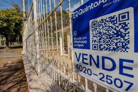 Casa à venda com 173m², 2 quartos e 3 vagasPlaquinha