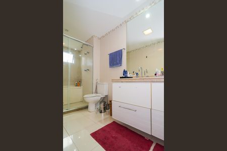 Apartamento para alugar com 207m², 4 quartos e 3 vagas Apartamento para alugar com 207m², 4 quartos e 3 vagasBanheiro da Suíte 1