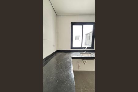 Apartamento à venda com 115m², 2 quartos e 2 vagasCozinha