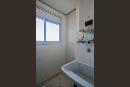 Apartamento à venda com 62m², 3 quartos e 2 vagas Apartamento à venda com 62m², 3 quartos e 2 vagasCozinha e Área de Serviço