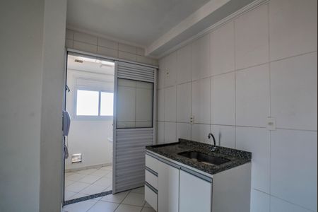 Apartamento à venda com 62m², 3 quartos e 2 vagas Apartamento à venda com 62m², 3 quartos e 2 vagasCozinha e Área de Serviço