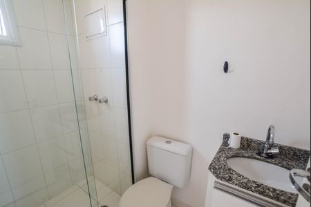 Apartamento à venda com 62m², 3 quartos e 2 vagas Apartamento à venda com 62m², 3 quartos e 2 vagasBanheiro da Suíte