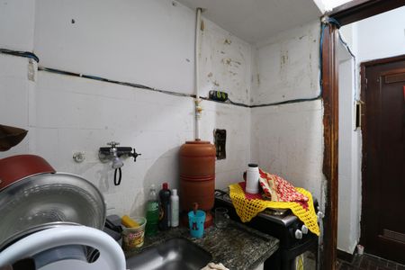 Apartamento à venda com 47m², 1 quarto e sem vagaCozinha e Área de Serviço