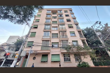 Apartamento à venda com 47m², 1 quarto e sem vaga Apartamento à venda com 47m², 1 quarto e sem vagaFachada
