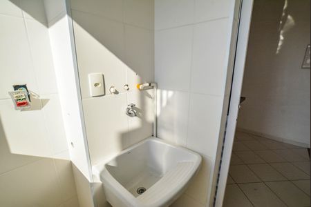 Apartamento à venda com 51m², 2 quartos e 1 vagaCozinha e Área de Serviço