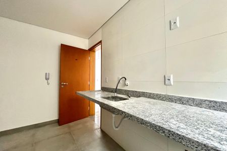 Apartamento para alugar com 28m², 1 quarto e sem vaga Apartamento para alugar com 28m², 1 quarto e sem vagaCozinha