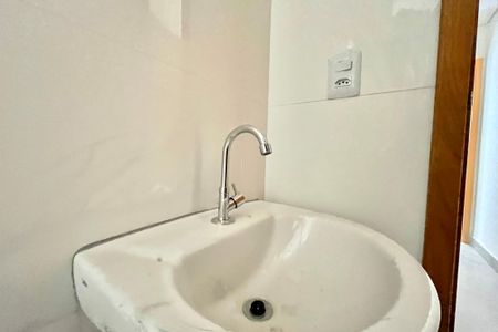 Apartamento para alugar com 28m², 1 quarto e sem vaga Apartamento para alugar com 28m², 1 quarto e sem vagaBanheiro
