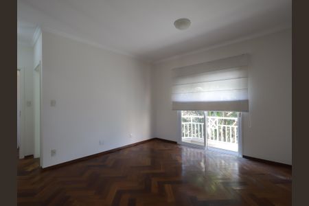 Casa de condomínio à venda com 567m², 4 quartos e 4 vagasSuíte 3