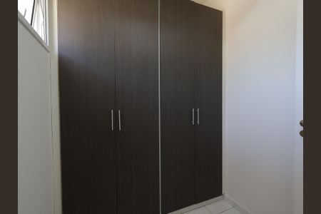 Casa de condomínio à venda com 567m², 4 quartos e 4 vagasQuarto de Serviço