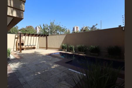 Casa de condomínio à venda com 567m², 4 quartos e 4 vagasÁrea externa - Quintal