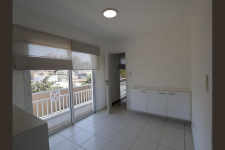 Casa de condomínio à venda com 567m², 4 quartos e 4 vagasSala de Almoço