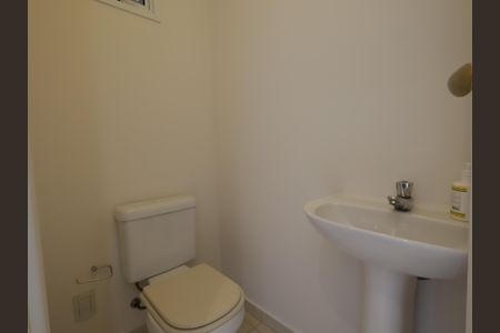 Casa de condomínio à venda com 567m², 4 quartos e 4 vagasBanheiro - Salão