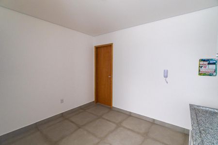 Sala/Cozinha de kitnet/studio para alugar com 1 quarto, 32m² em Jardim Oriental, São Paulo
