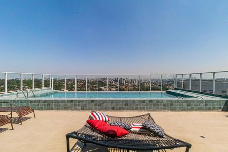 Apartamento à venda com 25m², 1 quarto e 1 vaga Apartamento à venda com 25m², 1 quarto e 1 vagaÁrea comum - Piscina