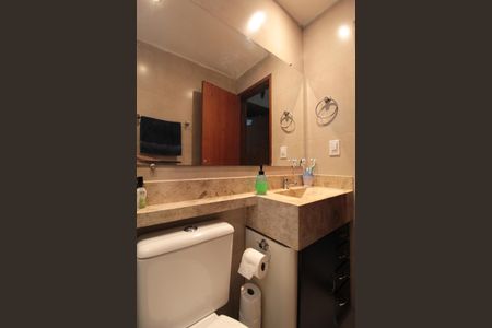 Apartamento à venda com 77m², 3 quartos e 1 vagaBanheiro Social